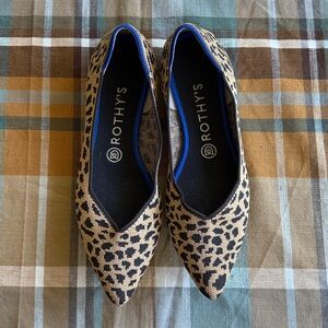 Rothy’s 9w leopard pointed toe flats